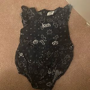 KITH ONESIE BABY GIRL